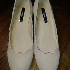 kenzie Aubree Suede Pump NWOT